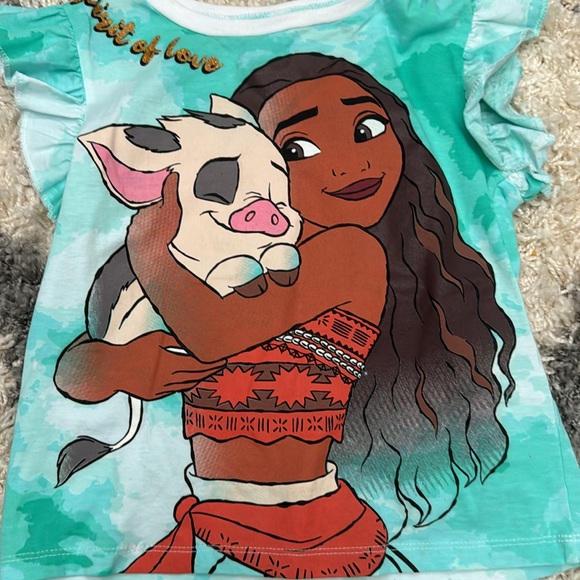 Two Disney Princess tops size 7-8 girl. - Picture 5 of 7